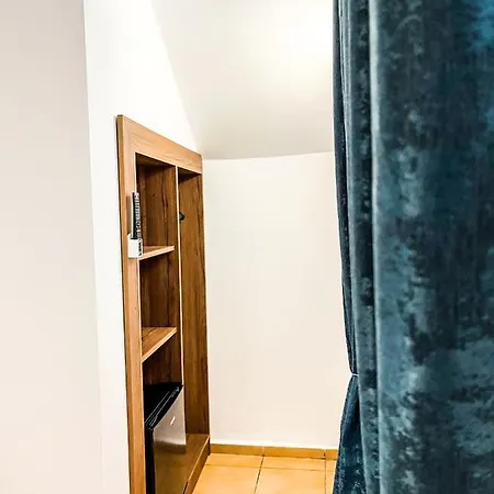 호스텔 Private In Silvy's Pretty House 부르가스