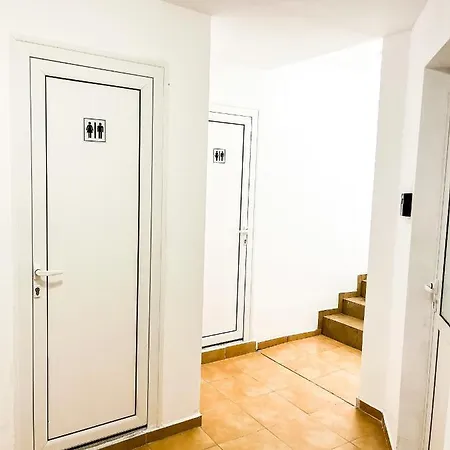 Private In Silvy's Pretty House 호스텔