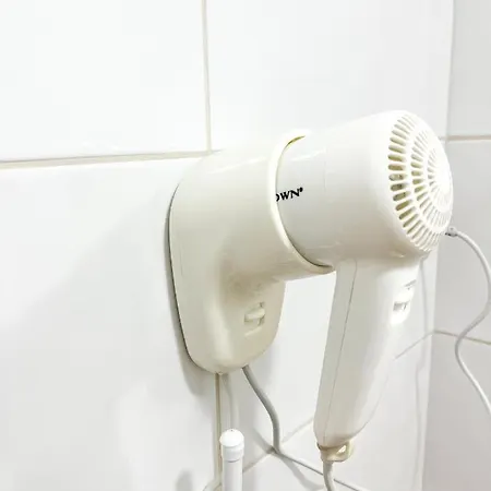 Private In Silvy's Pretty House 호스텔 *