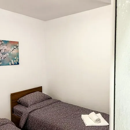 Private In Silvy's Pretty House 호스텔